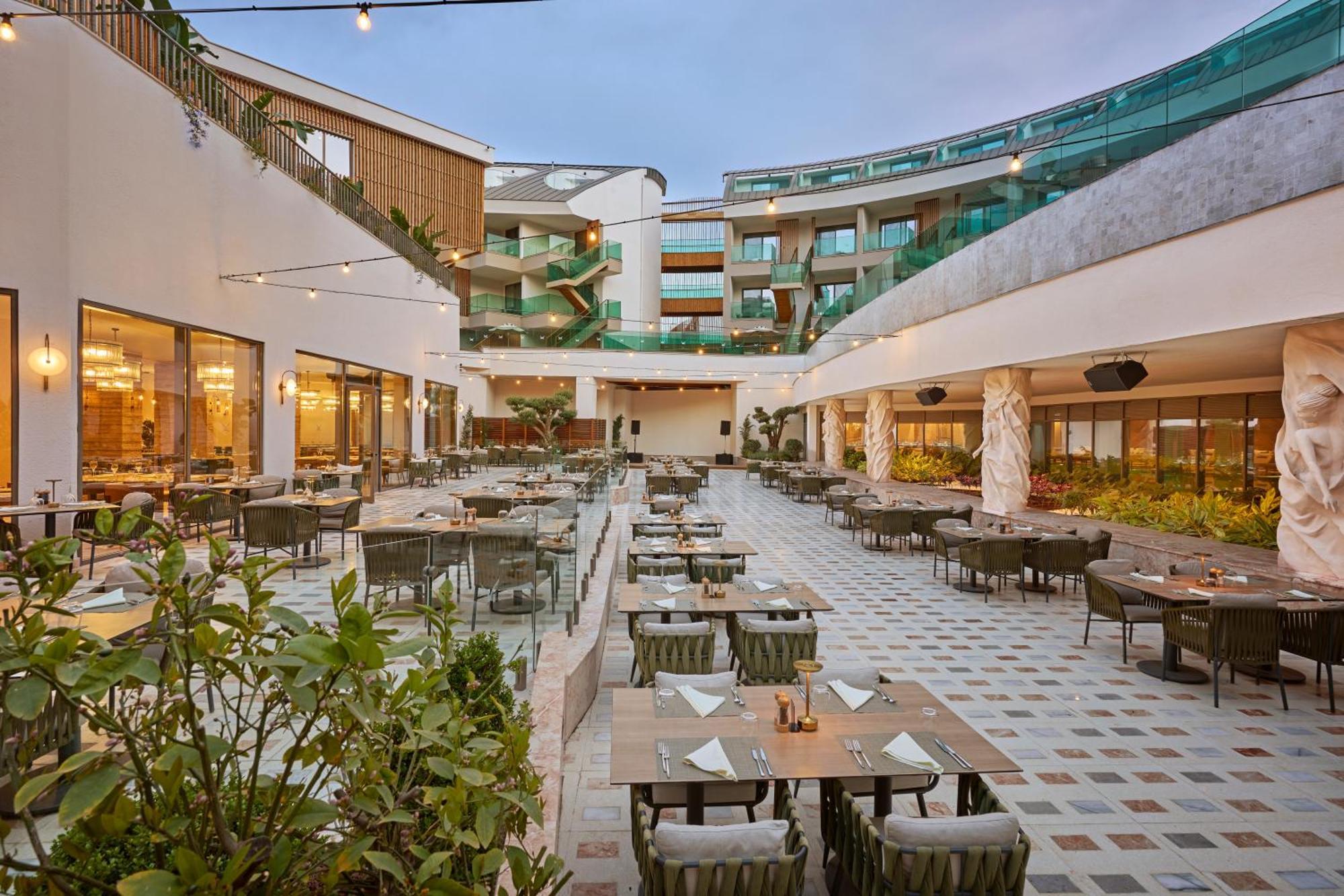 Liberty Signa Otel