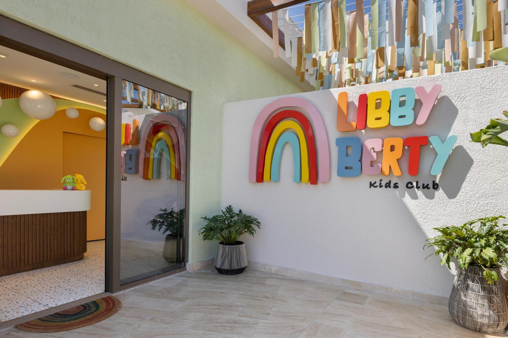 Liberty Signa